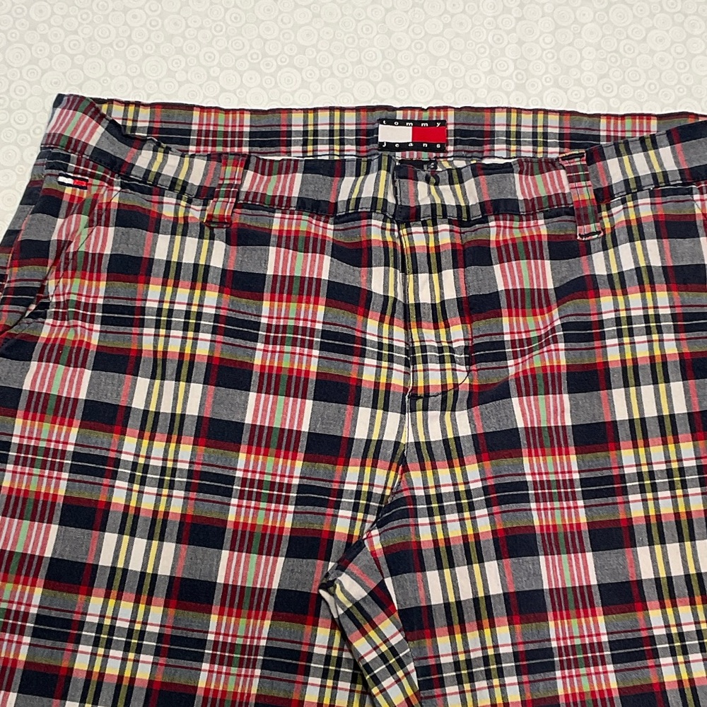 Tommy Hilfiger Plaid Cropped Pants - Picture 3 of 7